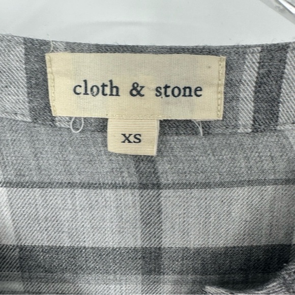 Cloth & Stone Anthropologie Gray White Plaid Top Pleats XS Cropped | G1868 - Picture 4 of 9